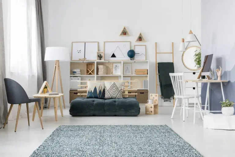 Hopla Sklep: Minimalistyczna Moda i Skandynawski Styl w Świdniku